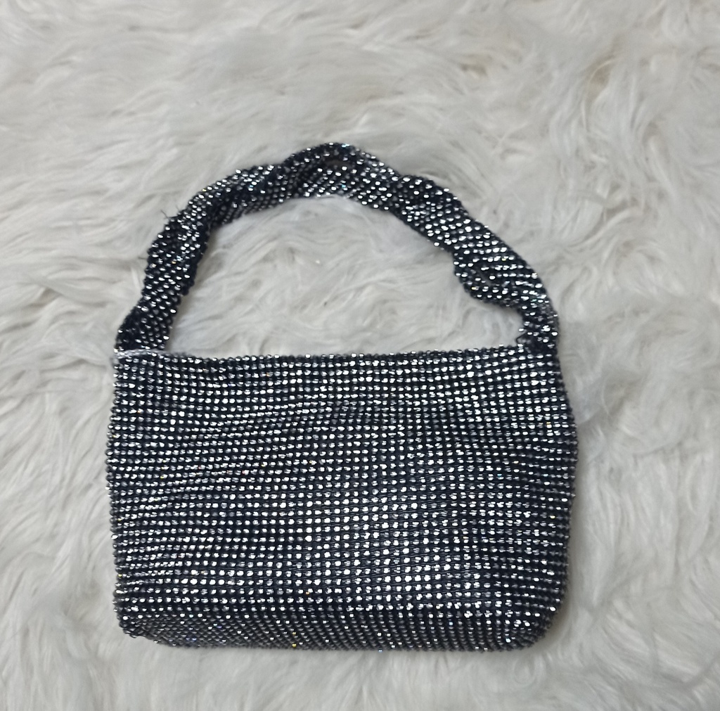 BOLSO CLUTCH NEGRO CON CIRCONITAS EN PLATA